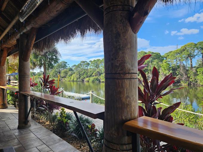 Cape Crossing Resort & Marina Merritt Island エクステリア 写真